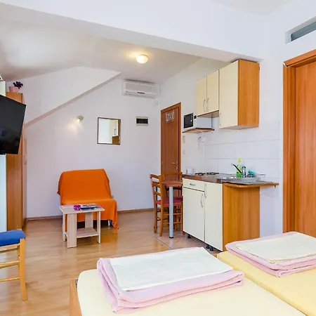 Princ Hrvoje- Apartamento *